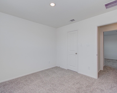 3046 Bloomsbury Terrace Drive - Photo Thumbnail 35