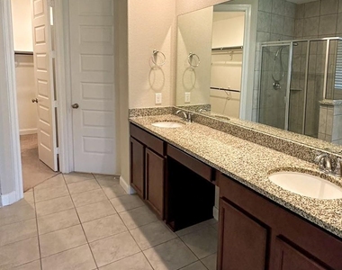 24926 Clearwater Willow Trace Trace - Photo Thumbnail 11