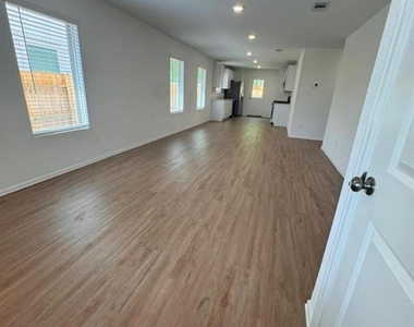 22483 Douglas Court - Photo Thumbnail 1