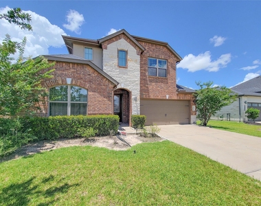 3534 Matterhorn Drive - Photo Thumbnail 2