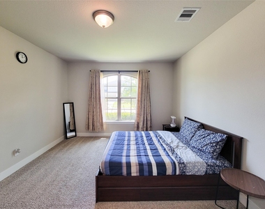 3534 Matterhorn Drive - Photo Thumbnail 4