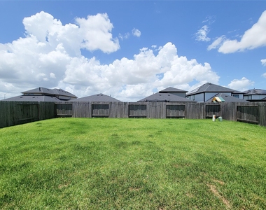 3534 Matterhorn Drive - Photo Thumbnail 38