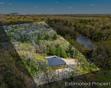 8052 Perry Lane - Photo Thumbnail 39