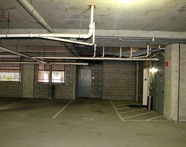 300 St Joseph Parkway - Photo Thumbnail 22