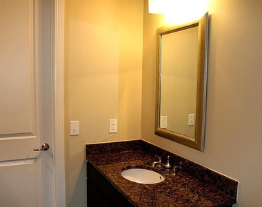 300 St Joseph Parkway - Photo Thumbnail 18