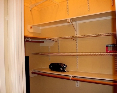 300 St Joseph Parkway - Photo Thumbnail 20