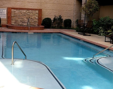 300 St Joseph Parkway - Photo Thumbnail 23
