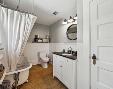 411 Marie Street - Photo Thumbnail 9
