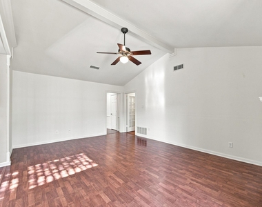 10715 Wickersham Lane - Photo Thumbnail 14