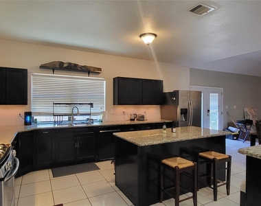 9734 La Vista Drive - Photo Thumbnail 12