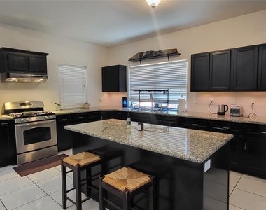 9734 La Vista Drive - Photo Thumbnail 9