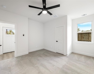 947 Green Meadow Street - Photo Thumbnail 8