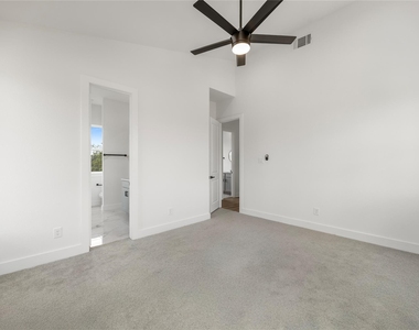 947 Green Meadow Street - Photo Thumbnail 10