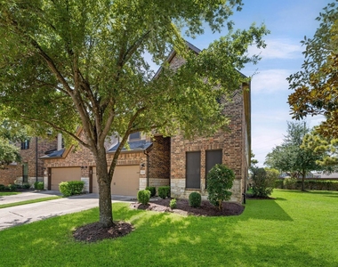 17805 Arapaho Hill Lane - Photo Thumbnail 4