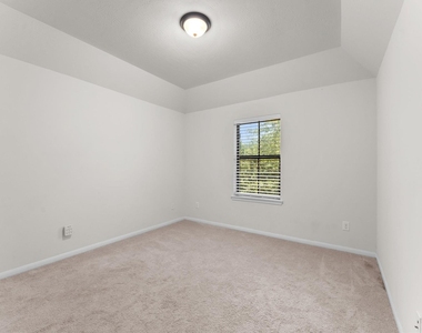 17805 Arapaho Hill Lane - Photo Thumbnail 23