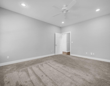 1 Hanover Lane - Photo Thumbnail 20