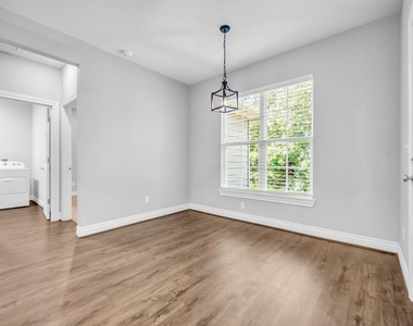1 Hanover Lane - Photo Thumbnail 19