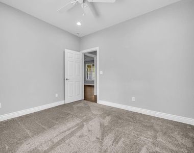 1 Hanover Lane - Photo Thumbnail 26