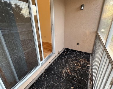 1790 Rocky Wood Circle - Photo Thumbnail 12