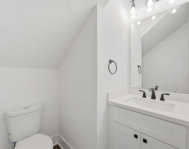 1230 Mcneil Street - Photo Thumbnail 13