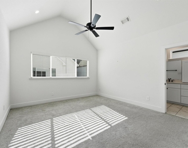 1230 Mcneil Street - Photo Thumbnail 14