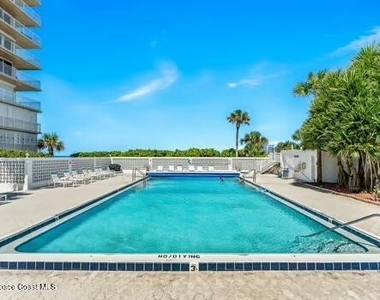 877 N Highway A1a - Photo Thumbnail 2