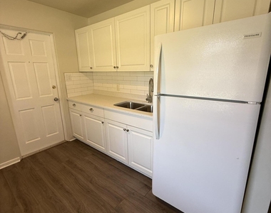2503 Middlehurst Road - Photo Thumbnail 2