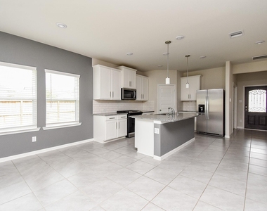 21502 Carbone Lane - Photo Thumbnail 11
