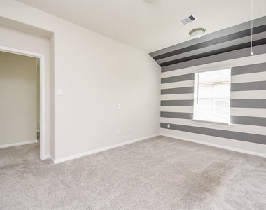 21502 Carbone Lane - Photo Thumbnail 24