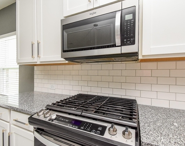 21502 Carbone Lane - Photo Thumbnail 7