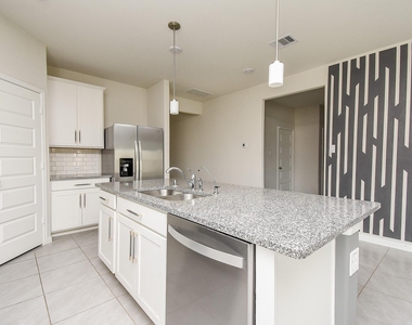 21502 Carbone Lane - Photo Thumbnail 5