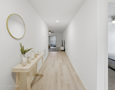 2646 San Filippo Drive Se - Photo Thumbnail 2