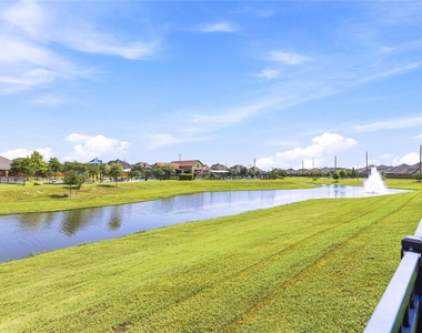 24610 Bardona Way - Photo Thumbnail 33