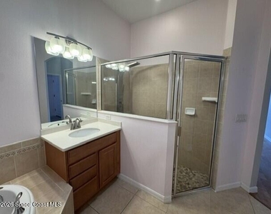 1720 Kinsale Court - Photo Thumbnail 12