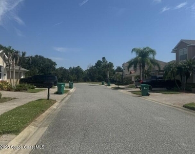 1720 Kinsale Court - Photo Thumbnail 29