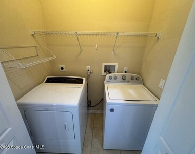 1720 Kinsale Court - Photo Thumbnail 7