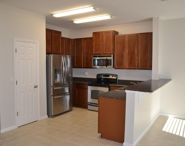 2550 Revolution Street - Photo Thumbnail 4