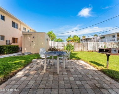 211 Circle Drive - Photo Thumbnail 19