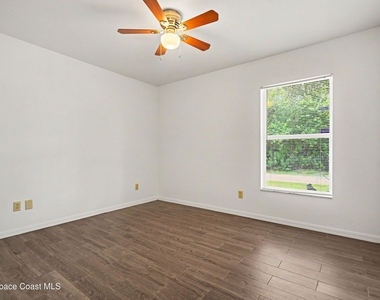 934 Westport Street Se - Photo Thumbnail 18