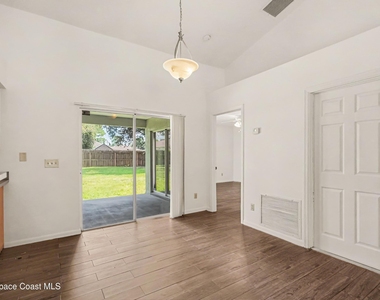 934 Westport Street Se - Photo Thumbnail 8