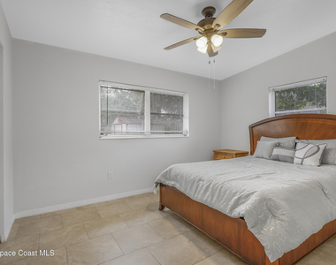 1895 Coolidge Avenue - Photo Thumbnail 19