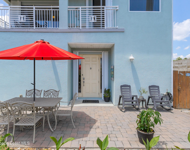 145 S 14th Street - Photo Thumbnail 10