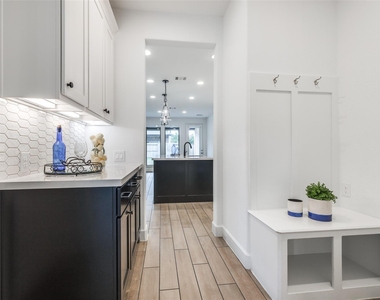 29823 Longleaf Grove Lane - Photo Thumbnail 16