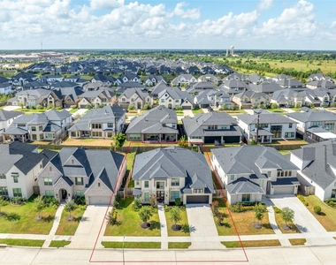 29823 Longleaf Grove Lane - Photo Thumbnail 42
