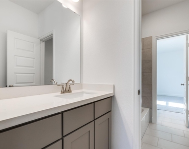 29823 Longleaf Grove Lane - Photo Thumbnail 39