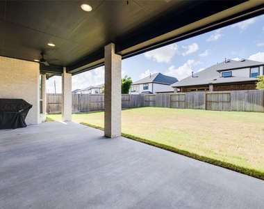 29823 Longleaf Grove Lane - Photo Thumbnail 40