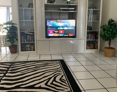 914 Beryl Drive - Photo Thumbnail 8