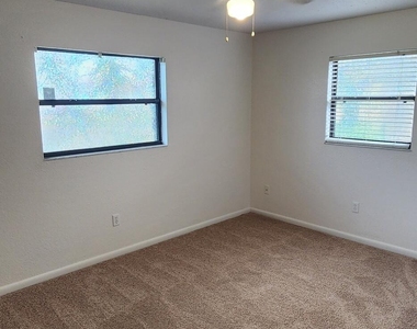 1795 Bayberry Drive - Photo Thumbnail 10