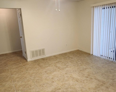 1795 Bayberry Drive - Photo Thumbnail 4