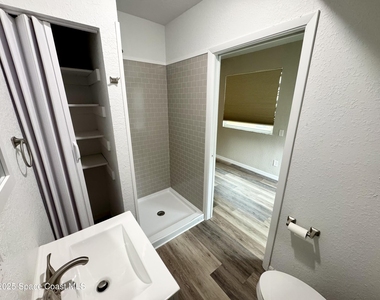 1259 Cambo Court Ne - Photo Thumbnail 6